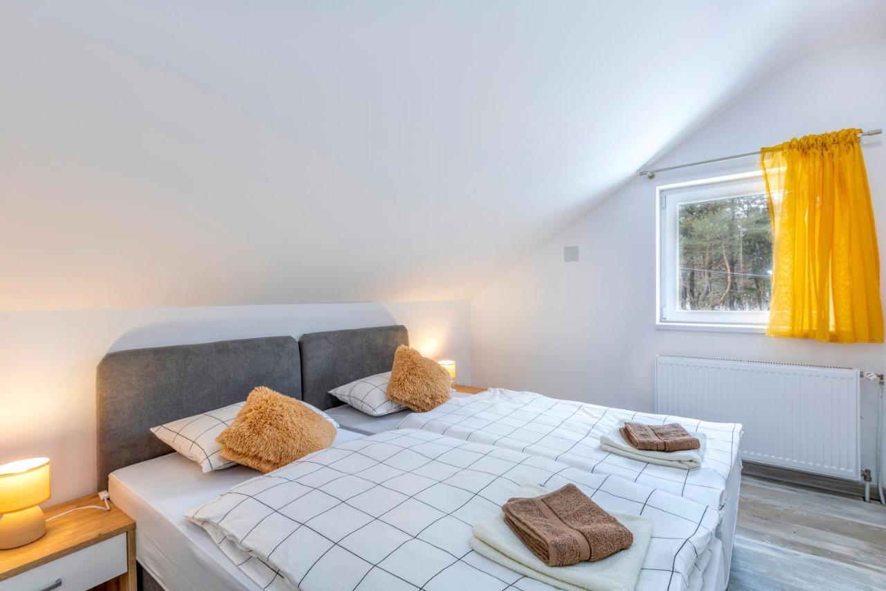 Apartman Vedro Polje Gospić Екстериор снимка